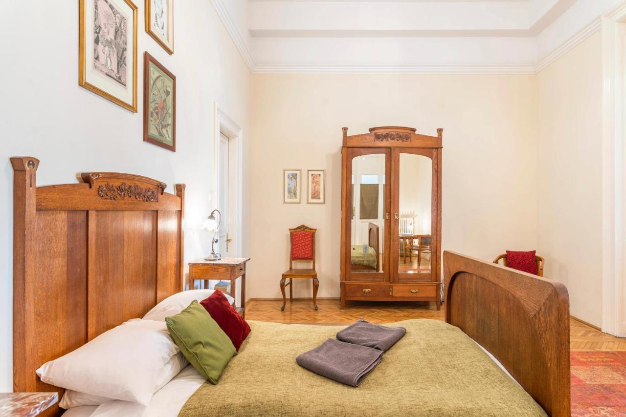 Apartamento Stunning Spacious Art Nouveau Apart , Grand Piano Budapest Exterior foto