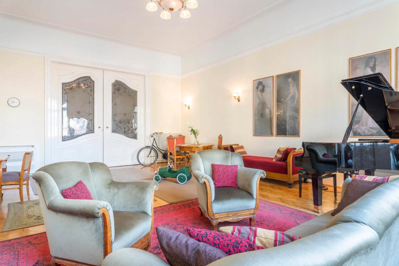 Apartamento Stunning Spacious Art Nouveau Apart , Grand Piano Budapest Exterior foto